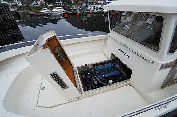 Minor 7600 5 of 17