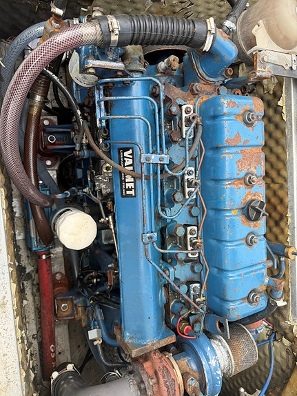 Minor 7600 16 of 17