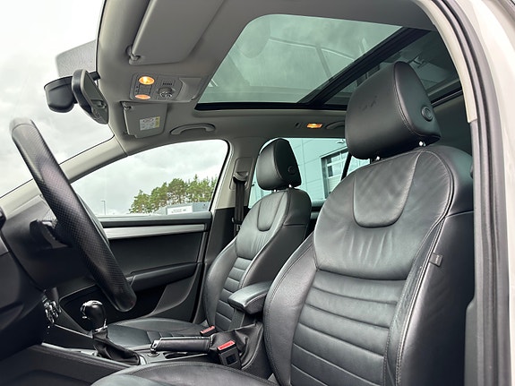 Skoda Octavia 11 of 30