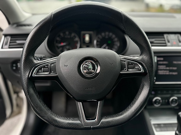 Skoda Octavia 28 of 30