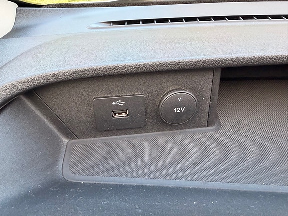 Ford Transit Custom 25 of 25