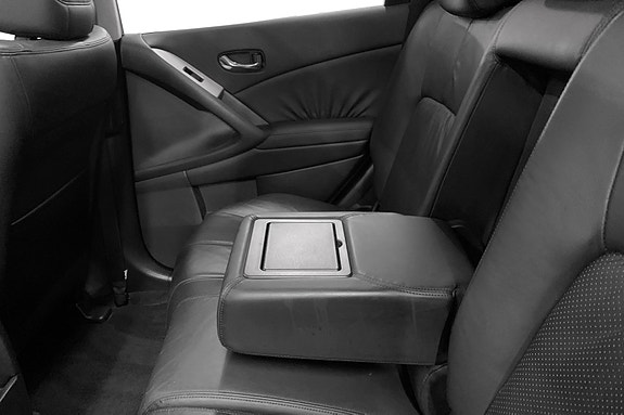 Nissan Murano 8 of 15