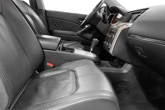Nissan Murano 7 of 15