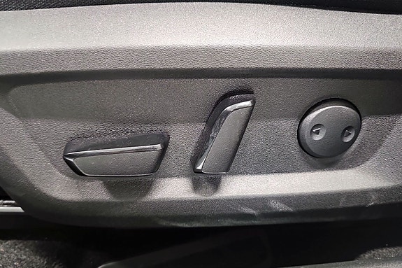 Nissan X-Trail 16 of 30
