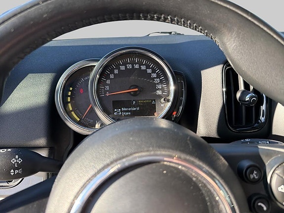 MINI Countryman Cooper SE 9 of 15
