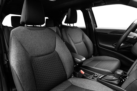 Toyota Yaris Cross 12 of 24
