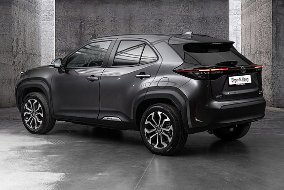 Toyota Yaris Cross 5 of 24