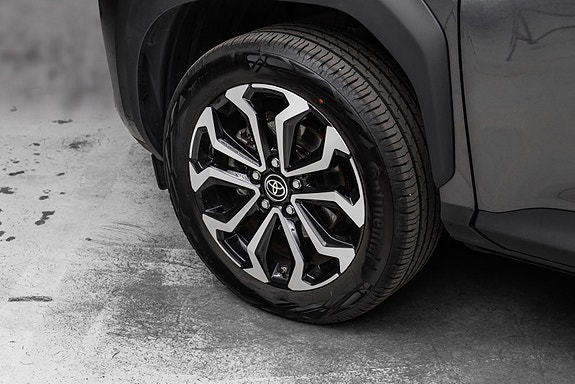 Toyota Yaris Cross 9 of 24