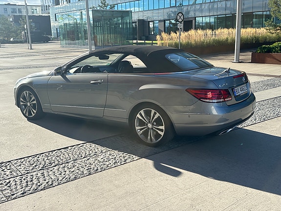 Mercedes-Benz E250 11 of 29