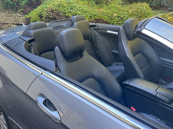 Mercedes-Benz E250 21 of 29