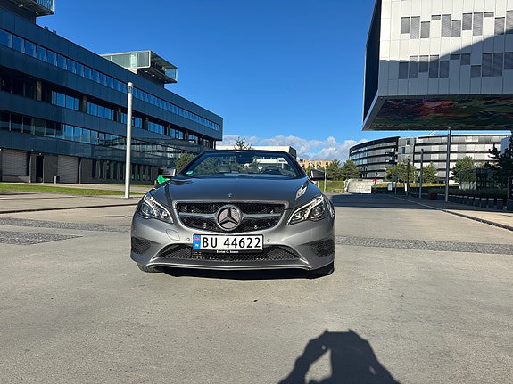 Mercedes-Benz E250 9 of 29