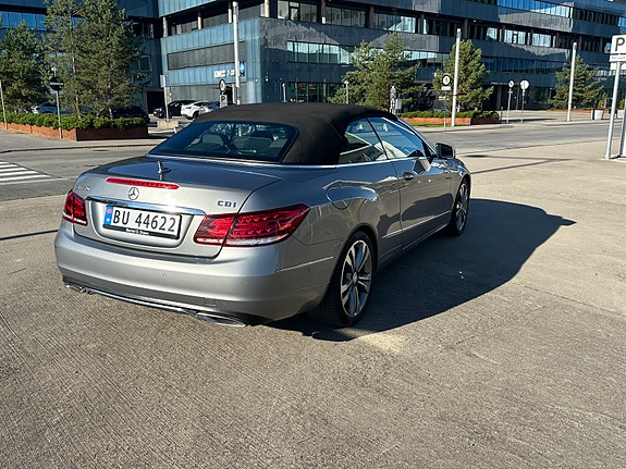 Mercedes-Benz E250 19 of 29