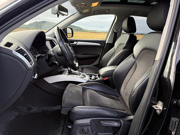 Audi Q5 9 of 25