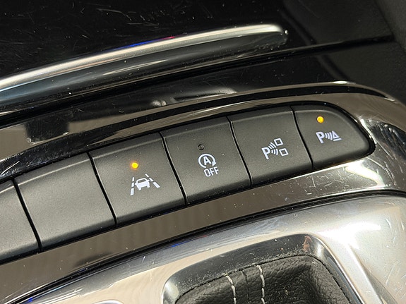 Opel Insignia 27 of 30