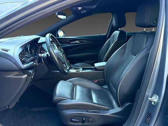 Opel Insignia 14 of 30