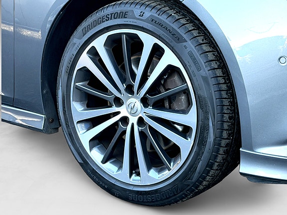 Opel Insignia 10 of 30