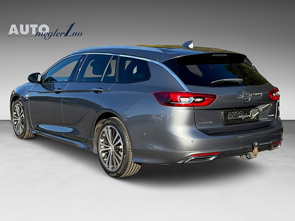 Opel Insignia 3 of 30