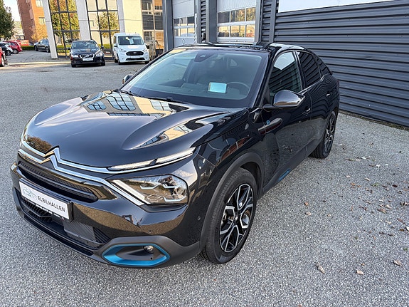 Citroen E-C4 3 of 30