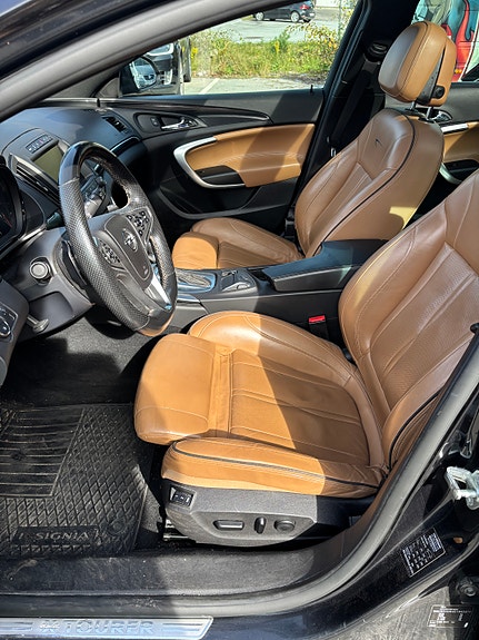 Opel Insignia 3 of 6