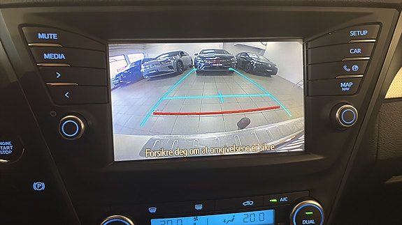Toyota Avensis 11 of 15