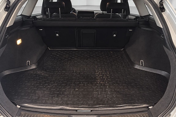Toyota Avensis 14 of 15