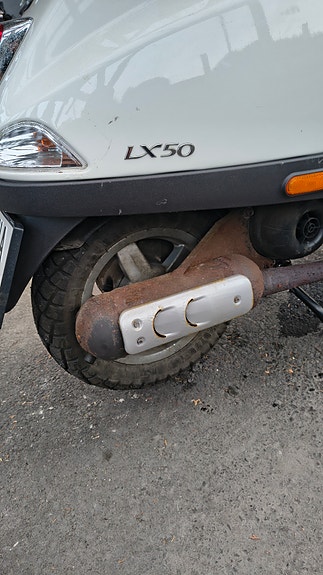 Vespa LX 50 10 of 11