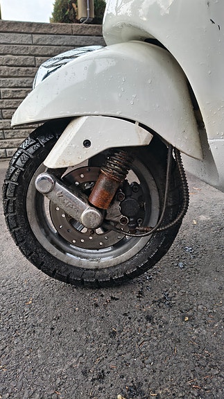 Vespa LX 50 6 of 11