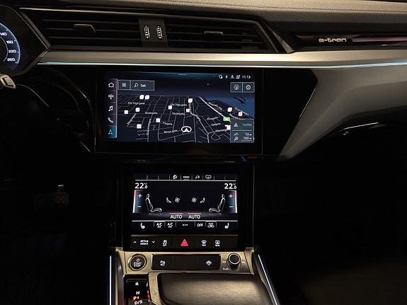 Audi e-tron 15 of 28