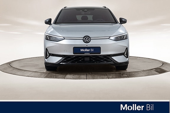 Volkswagen ID.7 8 of 26