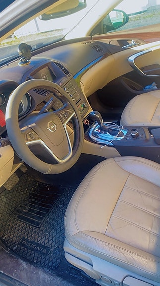 Opel Insignia 4 of 5