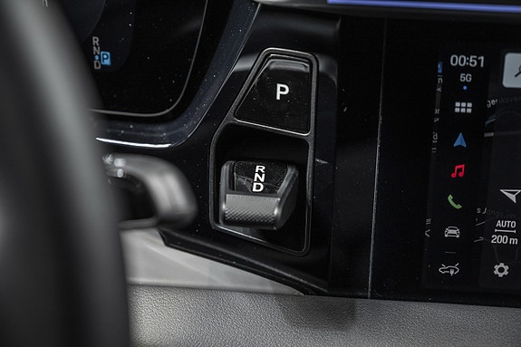 Porsche Macan 25 of 30