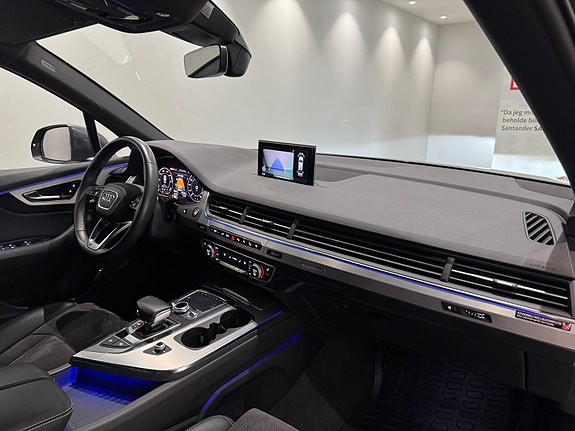 Audi Q7 17 of 30