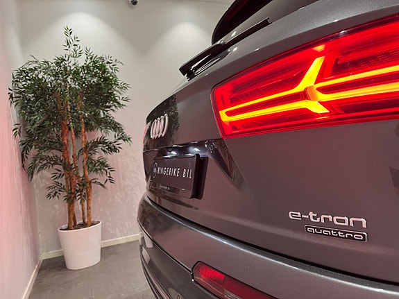 Audi Q7 11 of 30