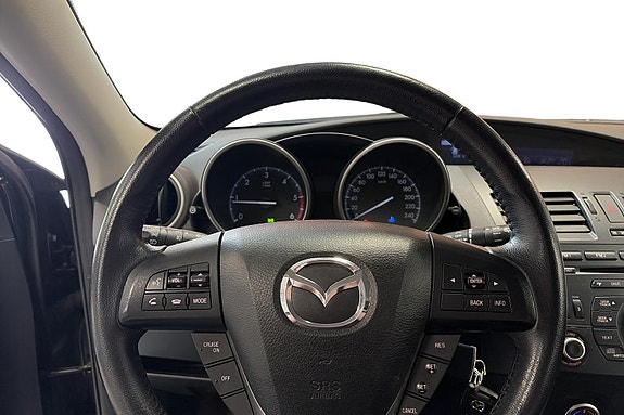 Mazda 3 9 of 24