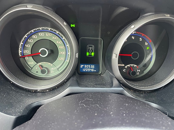 Mitsubishi Pajero 13 of 22