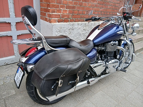 Triumph Thunderbird 1600 16 of 16