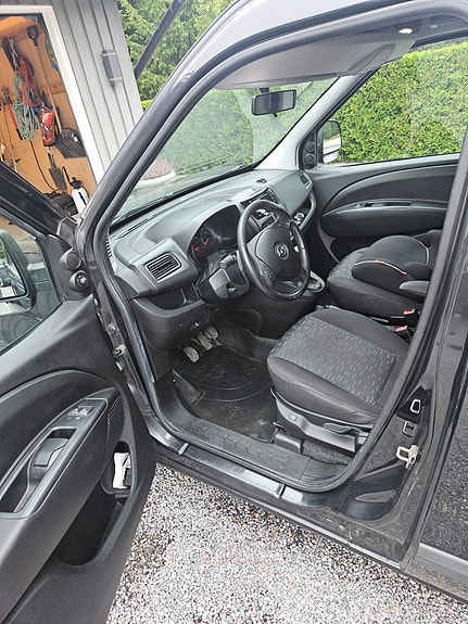 Opel Combo 6 of 8