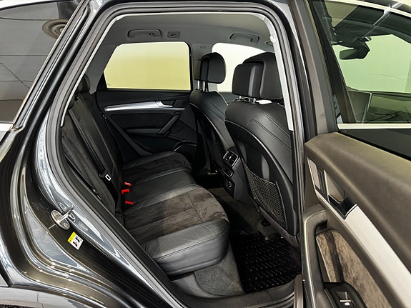 Audi Q5 18 of 30