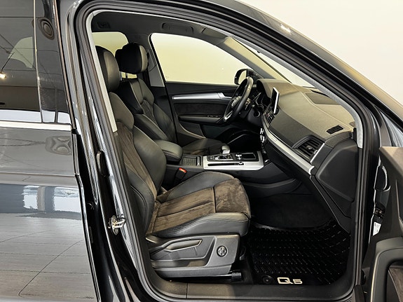 Audi Q5 17 of 30