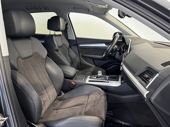 Audi Q5 12 of 30