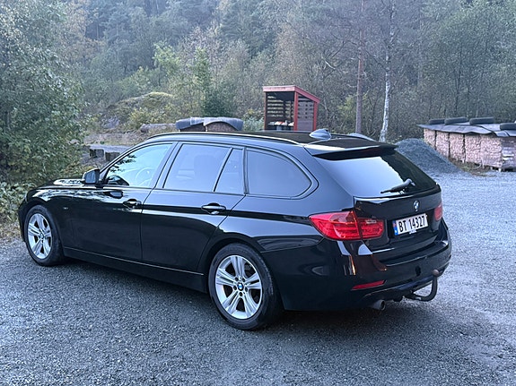 BMW 316d 18 of 22