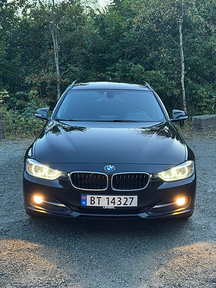 BMW 316d 21 of 22