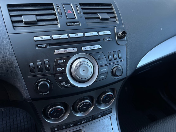 Mazda 3 22 of 23