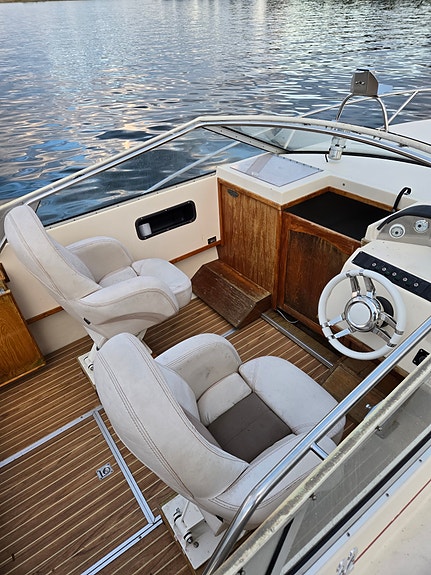 Windy 22 Sport | 2018-modell motor (kun 250t) | Demperstoler 8 of 20
