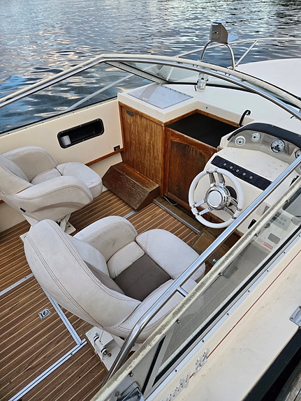 Windy 22 Sport | 2018-modell motor (kun 250t) | Demperstoler 6 of 20