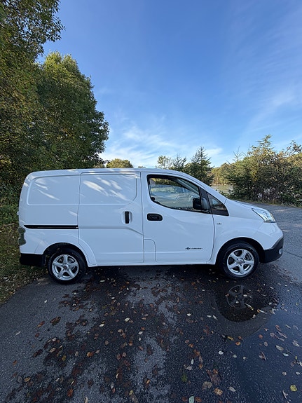 Nissan e-NV200 5 of 10