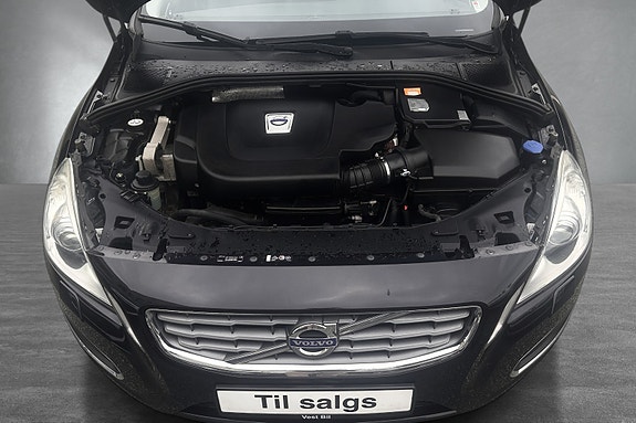 Volvo S60 9 of 30