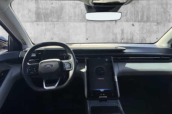 Ford Explorer 17 of 28