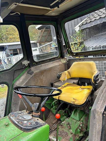 John Deere 2130 7 of 8