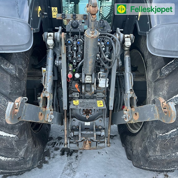 Valtra S394 10 of 14